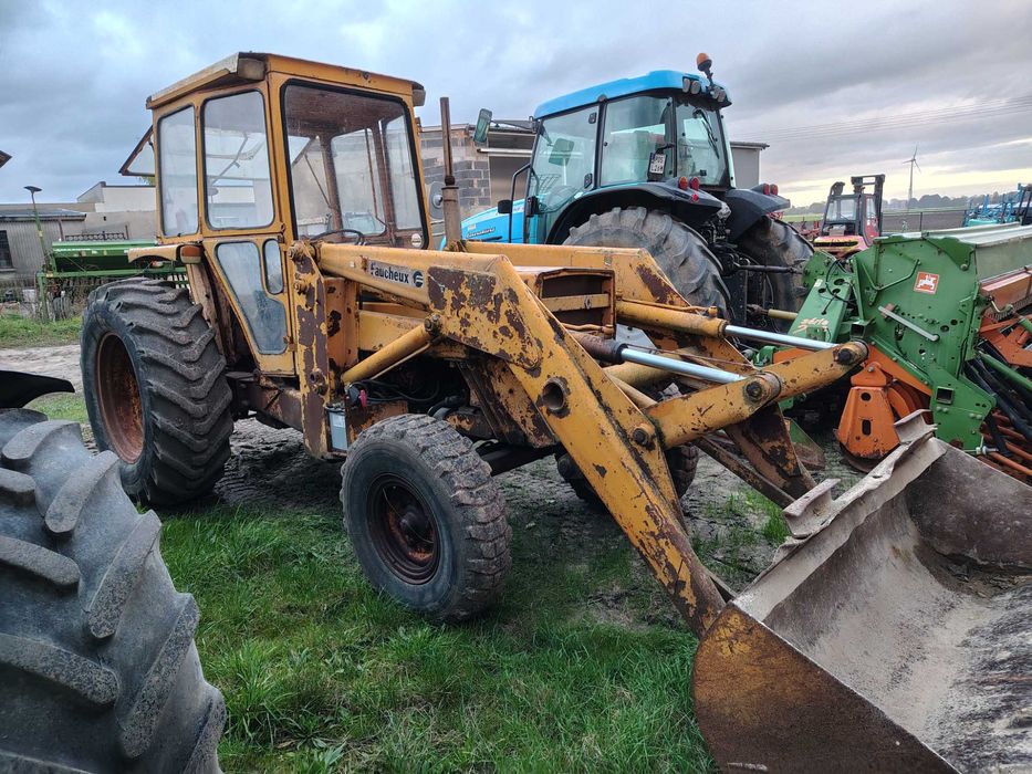 Renault 752 z turem cała mechaniczna SILNIK MWM rewers 751