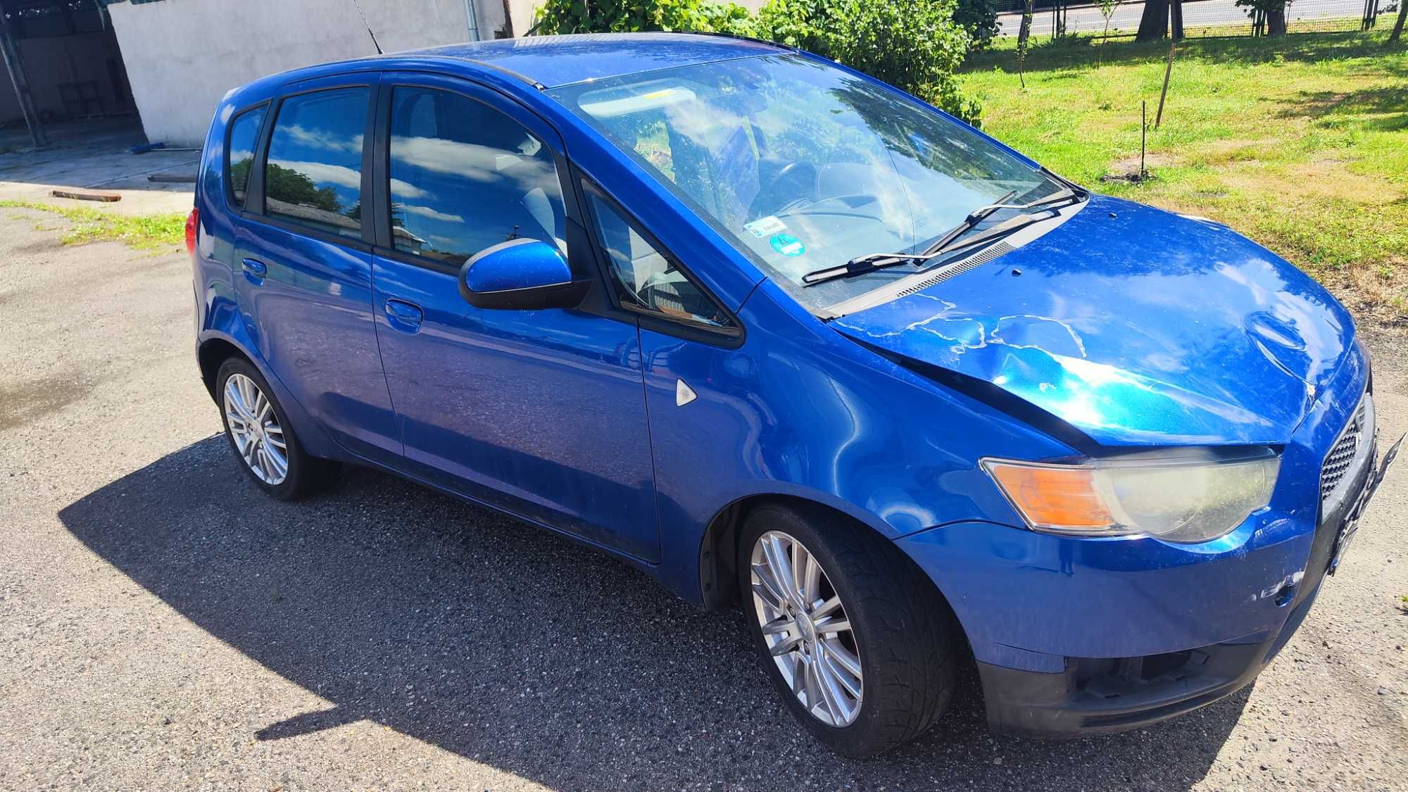 mitsubishi colt 1.3 95 KM -auto po stłuczce