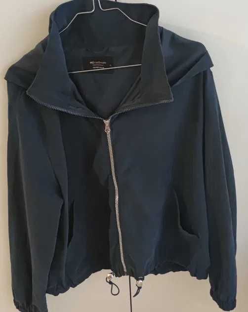 Parka  Azul Escuro com Capuz