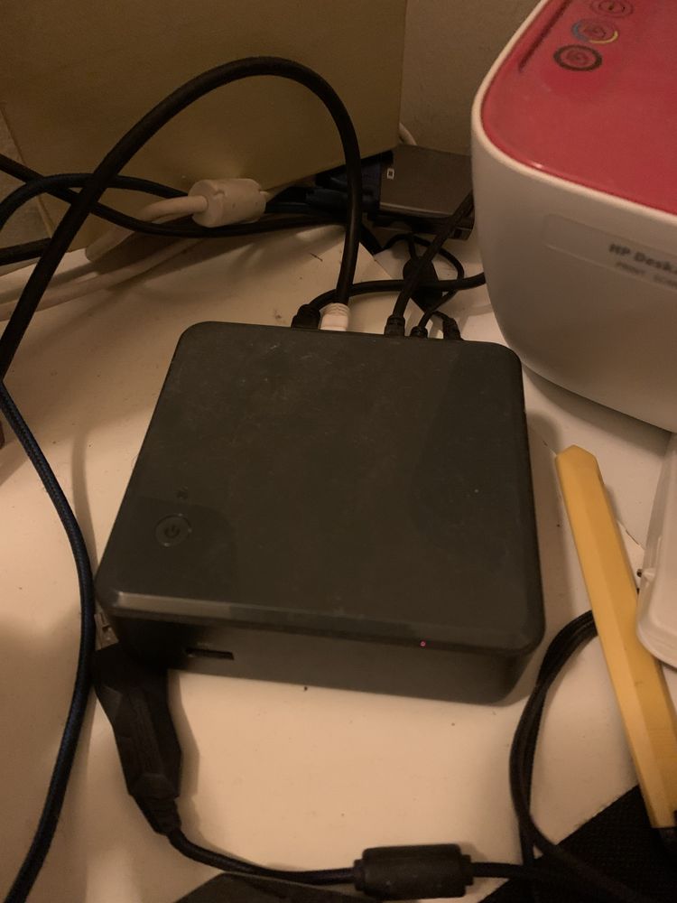 Mini pc NUC DCCP847DYE
