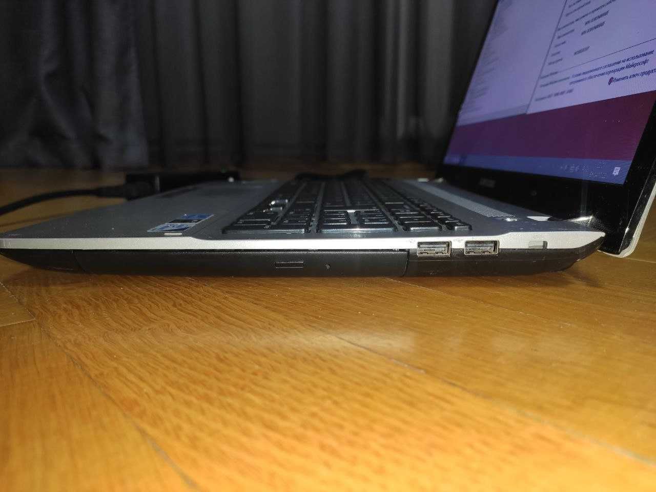 Ноутбук Samsung NP300 15.6 Intel Ram 4Gb SSD 128Gb DVD