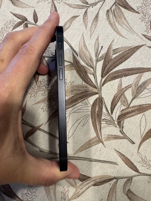 iPhone 12 128GB preto impecável como novo