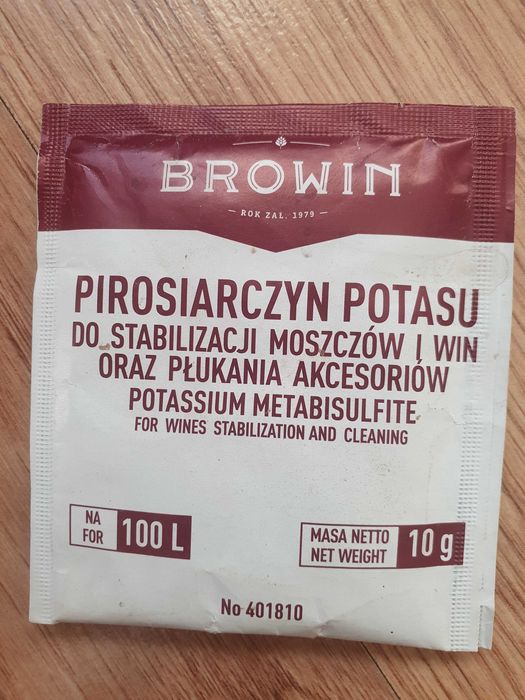 Drożdże do cydru i pirosiarczyn potasu do stabilizacji moszczów