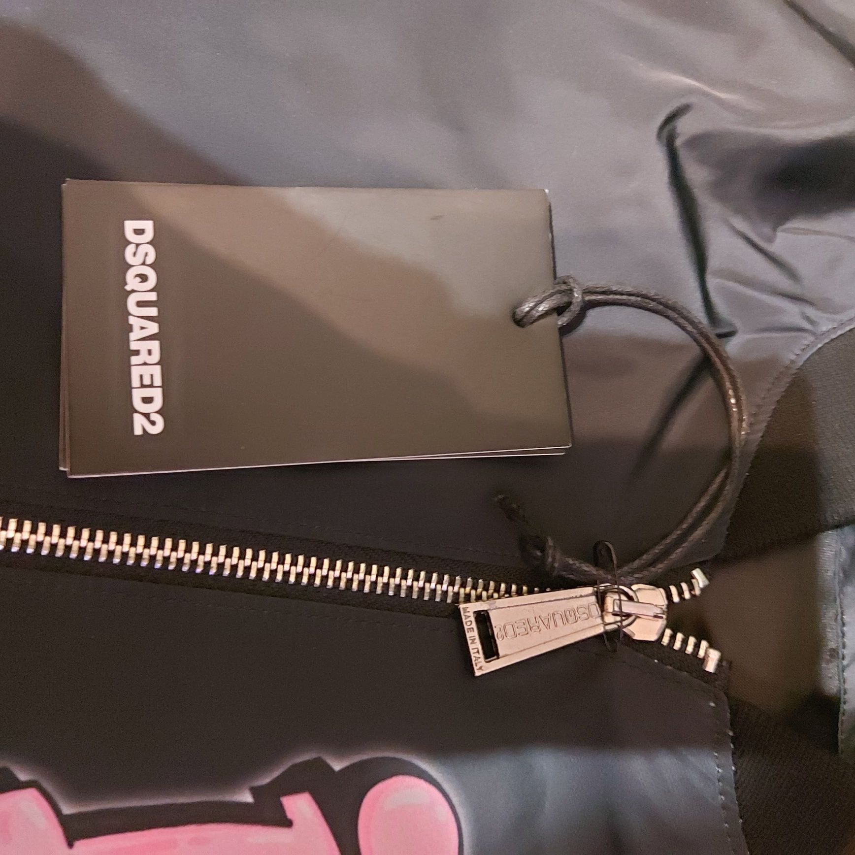 Śliczna damska kurteczka Dsquared2