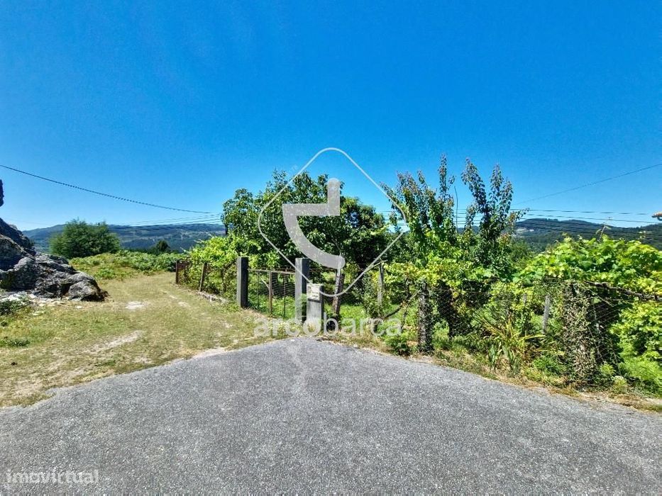 Moradia em Souto - Arcos de Valdevez