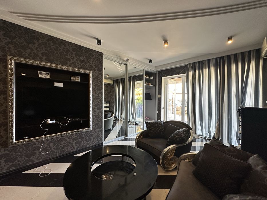 Таунхаус в яхт-клубе на Фонтане