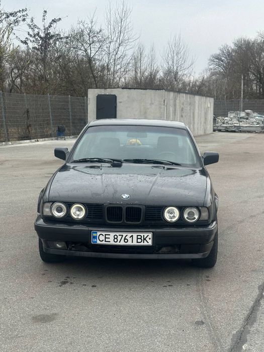 Продам Бмв е34 525