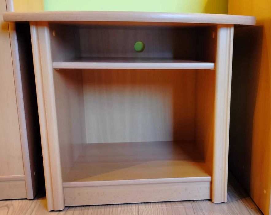 Komplet mebli pokojowych (7 elementów)