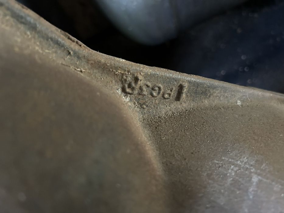 Задній міст додж рам