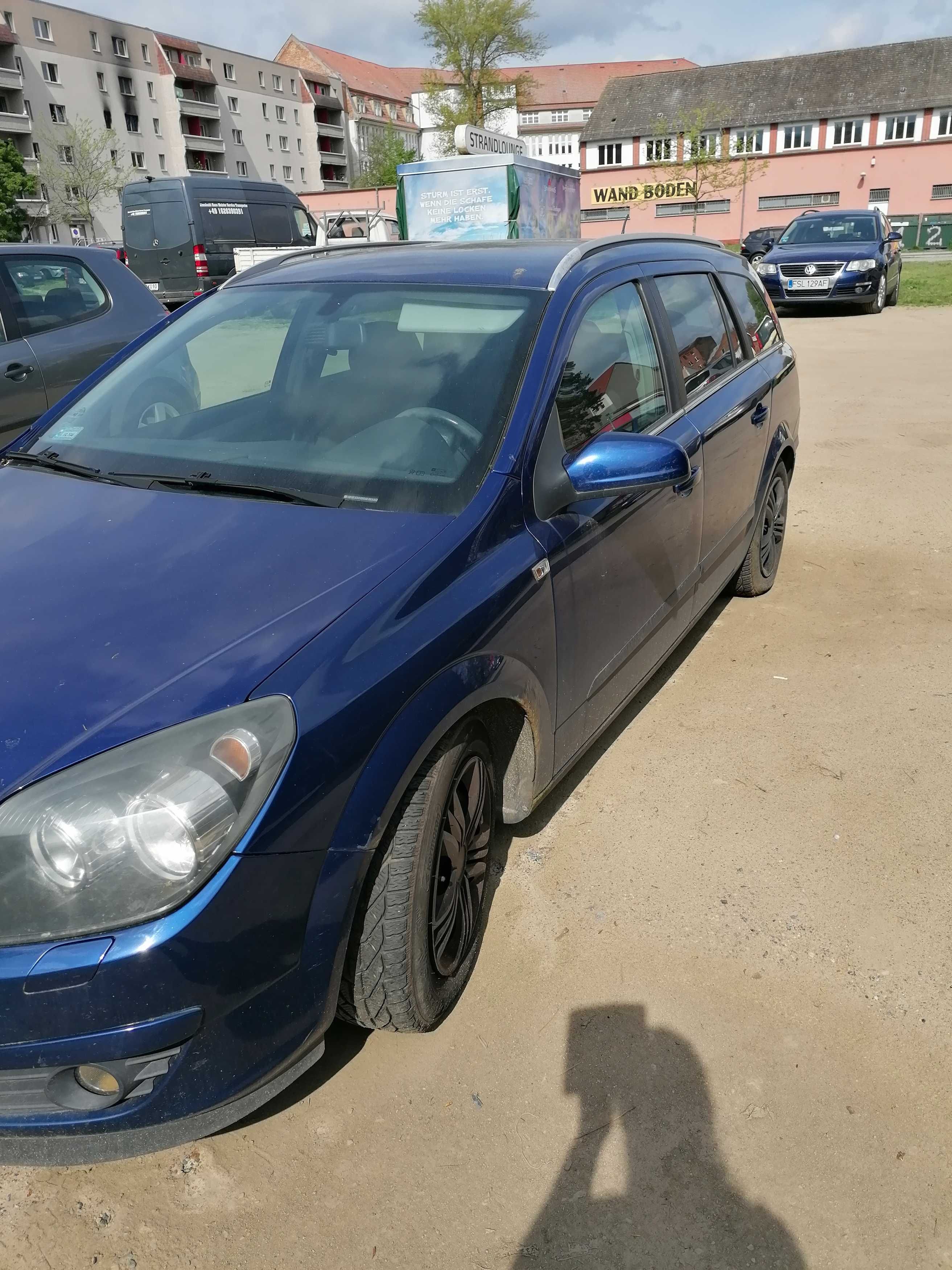 Opel Astra 1,6 benzyna 2004 r.