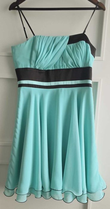 Seledynowa sukienka Terry roz. 40 - Idealna na okazje!