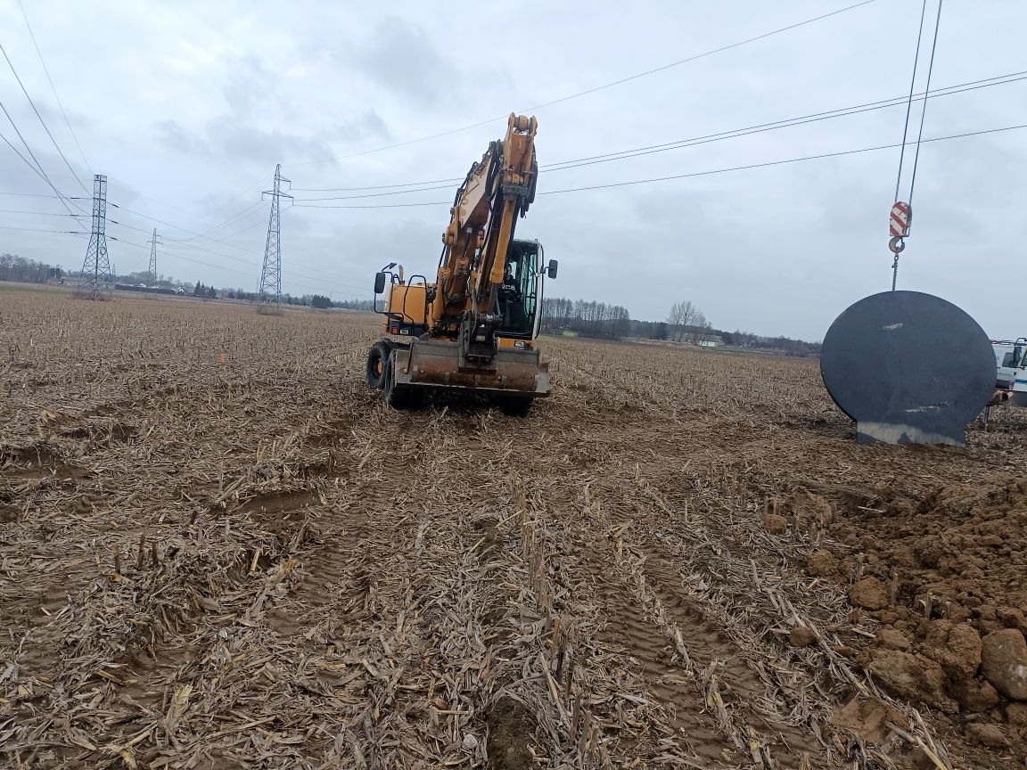 Usługi koparkami, transport, wyburzenia 

Koparko-ładowarkami JCB 3CX.