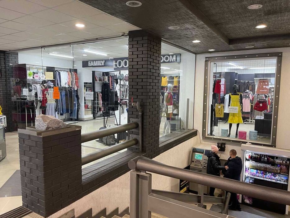 Продам магазин в ТРЦ “Гранд Плаза” (м.Олександрія)