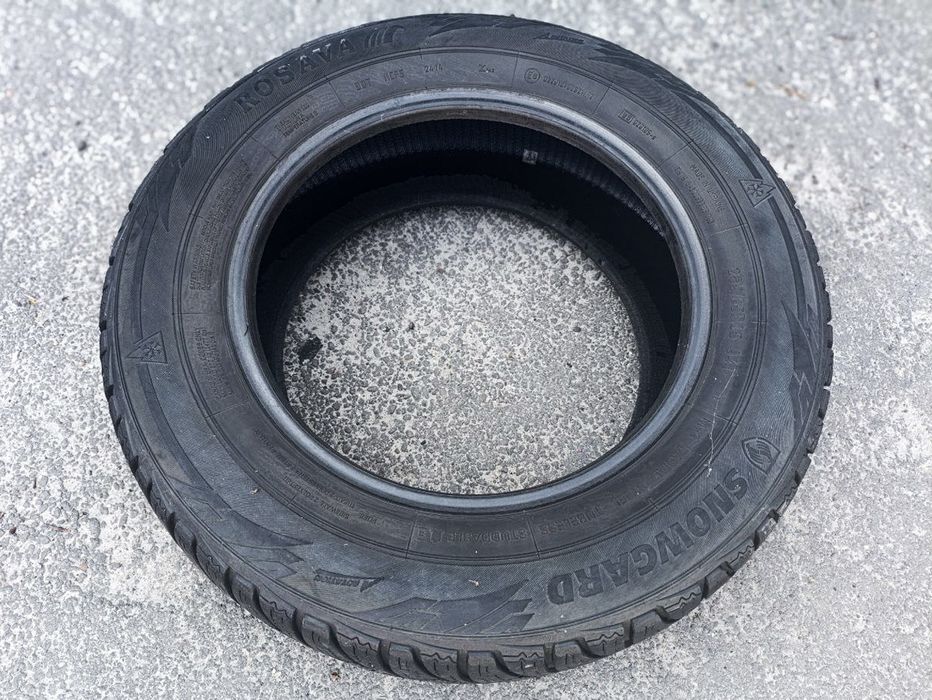 Продам одно колесо зимняя резина Rosava Snowguard 205/55/R15