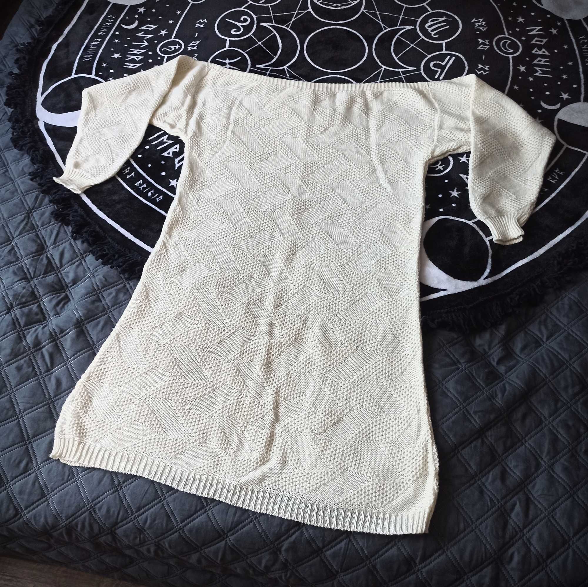 Długi sweter sukienka retro vintage