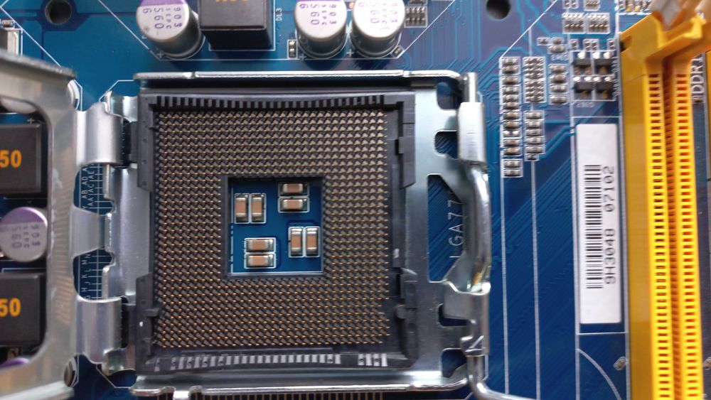 Płyta Główna Gigabyte GA-G31M-ES2C LGA775 DDR2 PCI-E + Procesor