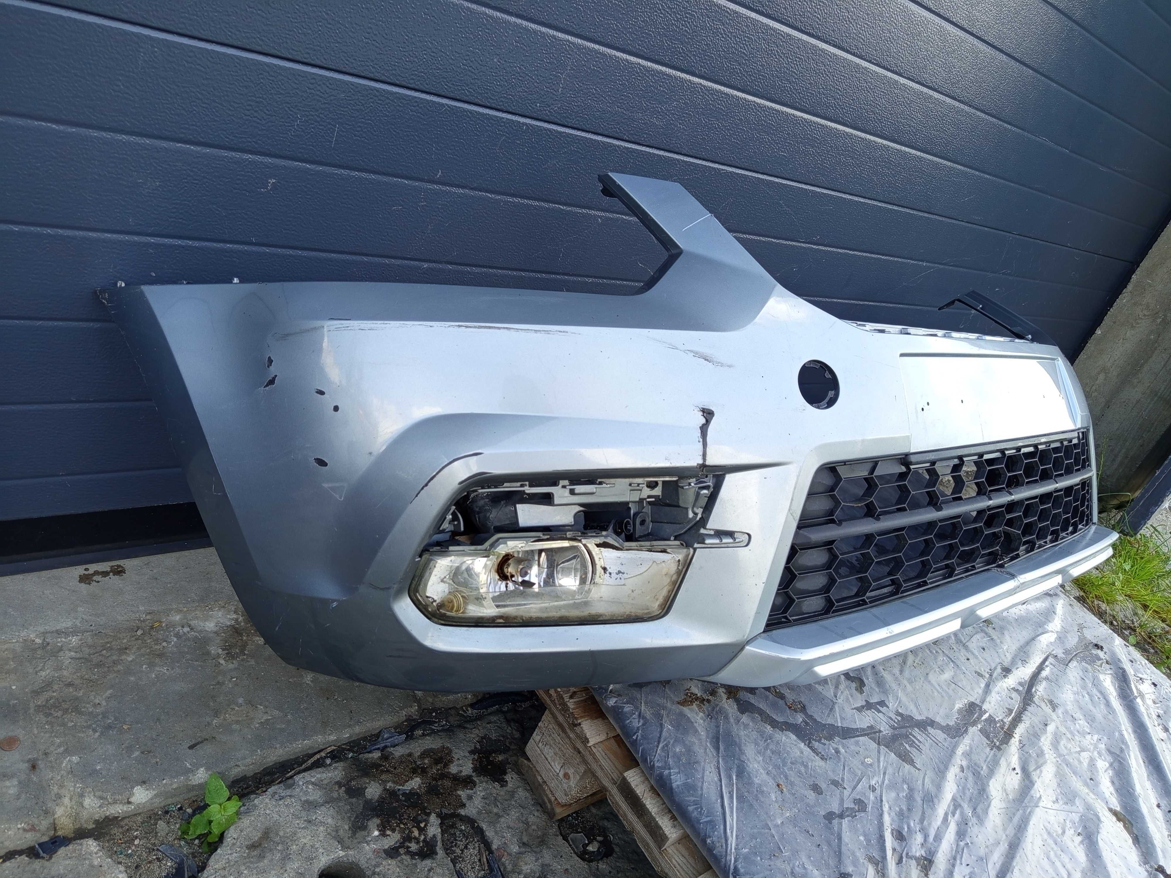 Zderzak Przód przedni SKODA YETI 5L0.807.221K