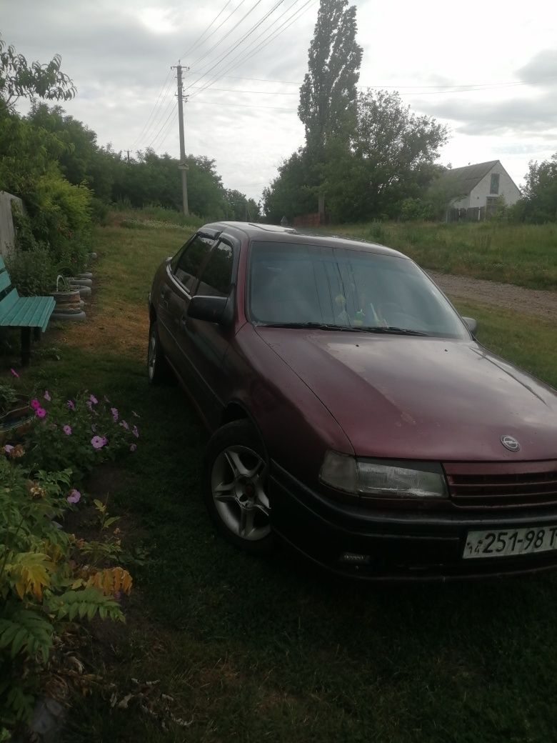 Продам обміняю опель вектра а 1.6