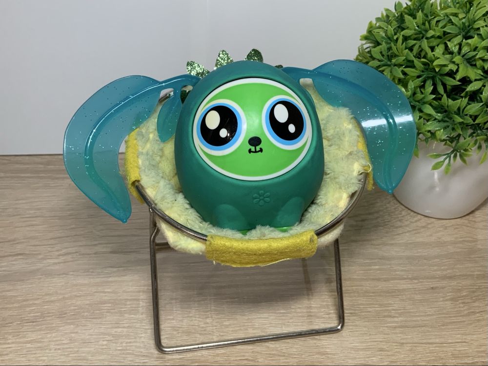Продаю 2011 Fijit Friends Newbies Melodee интерактивная игрушка