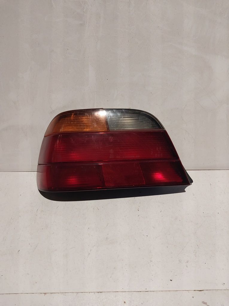 Bmw 7 e 38 lewa tylna lampa lewy tył