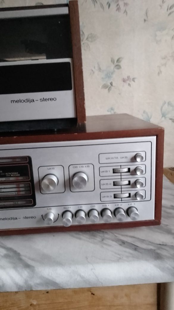 Радіола срср мелодія 102 стерео