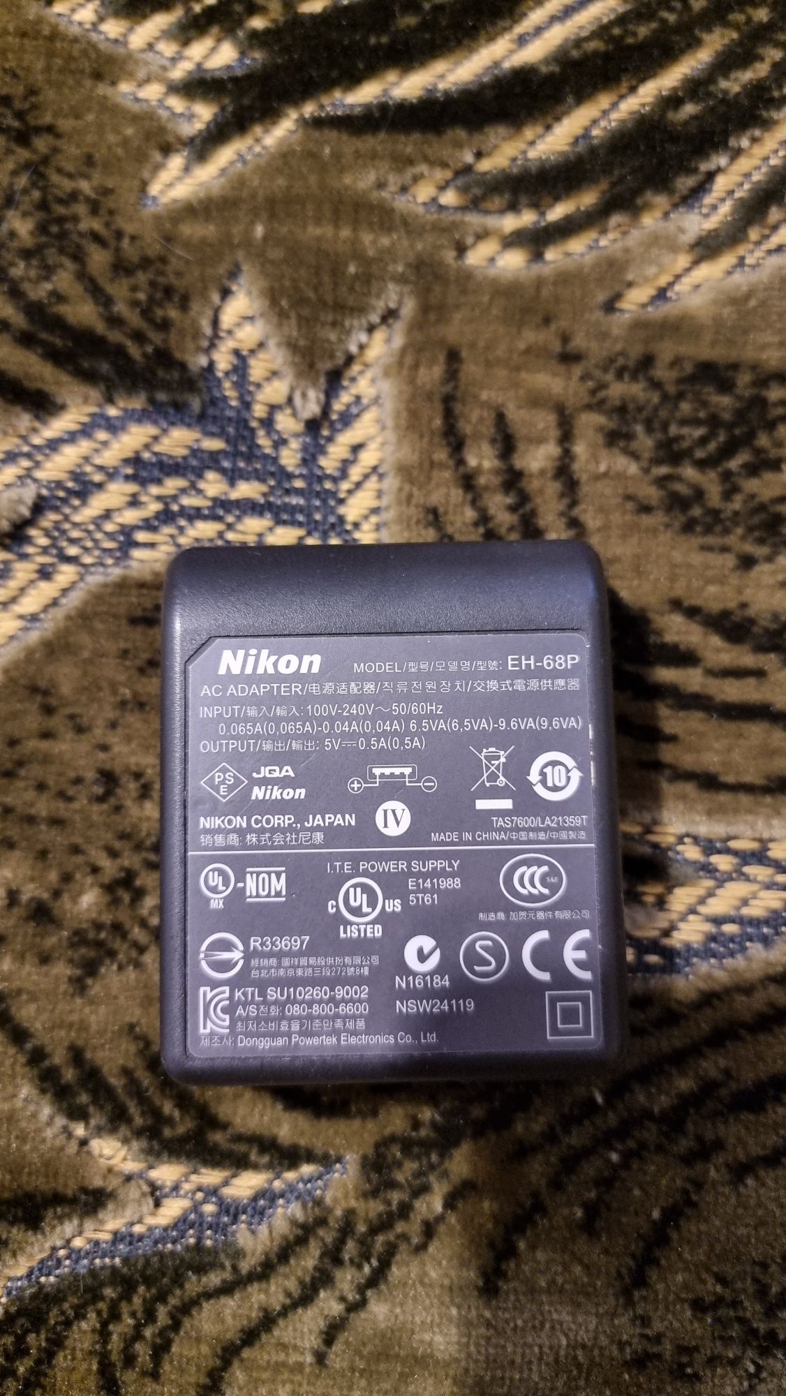 Сетевой блок питания Nikon EH-68P