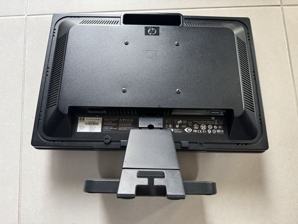 Monitor HP 19” barato