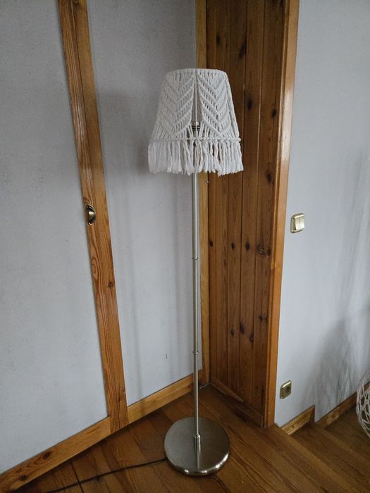lampa stojąca podłogowa kinkiet abażur boho makrama biała
