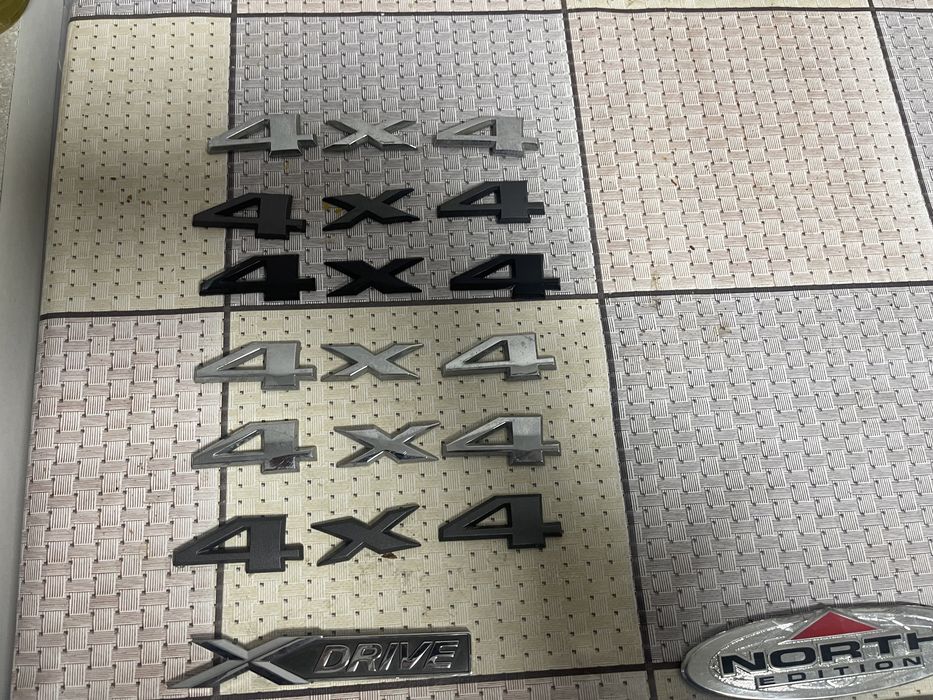 Шильдик (напис, емблема) Jeep Compass Patriot Renegade Golf