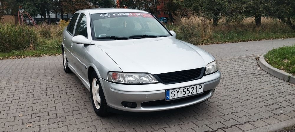 Opel Vectra 1.6 16V 101 kM 1999 r. Serwisowany. Klima. Bez Rdzy.