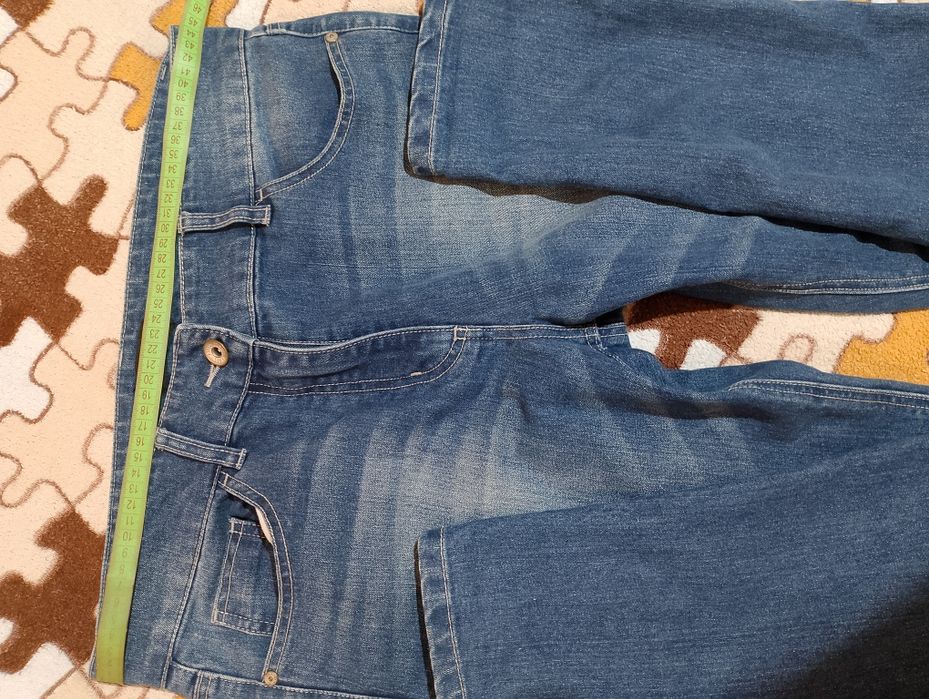 Продам джинсы klass