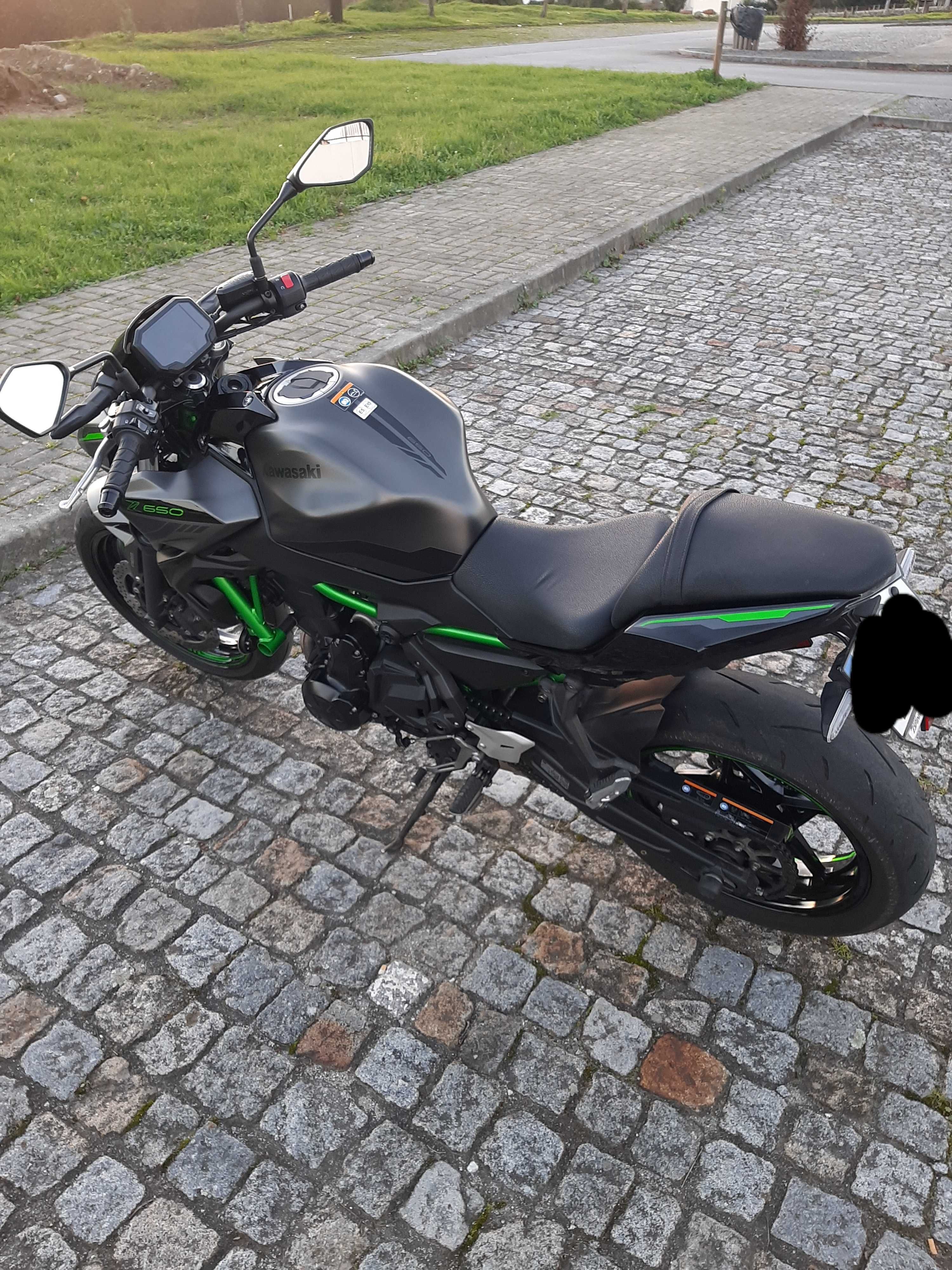 Kawasaki Z650 a2
