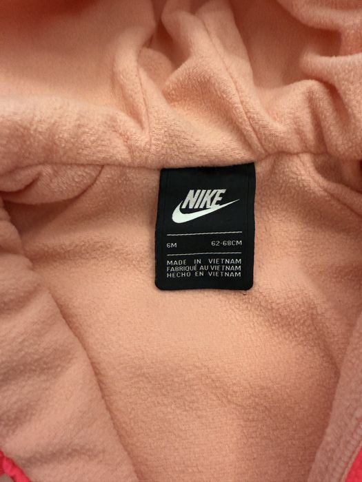 Комбінезон nike яскраво рожевий