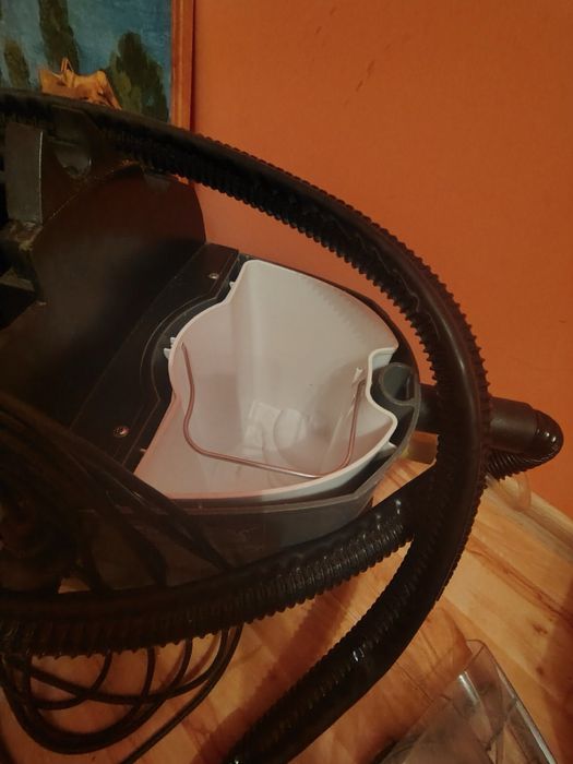 KERCHER puzzu 8/1 в  керхер миючий пилосос