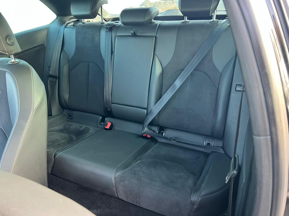 cupra versão 300 performance 2.0 TFSI cx DSG 418cv Seat Leon 100% bom