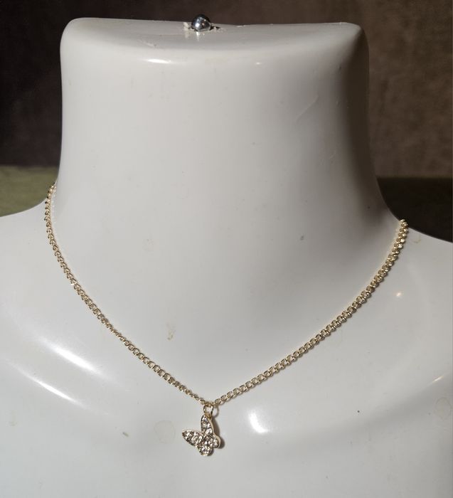 Łańcuszek wisiorek zawieszka motyl cyrkonie nowy prezent boże narodzen