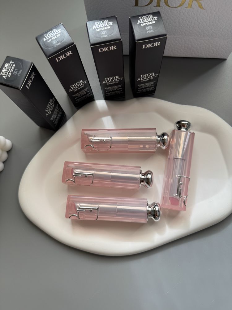 Dior addict lip glow balm зволожувальний бальзам 001 pink