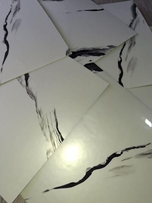 Papel autocolante pvc