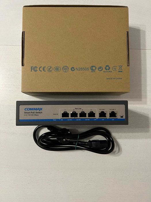 Комутатор з PoE Commax CIOT-H4L2! Гарний стан!