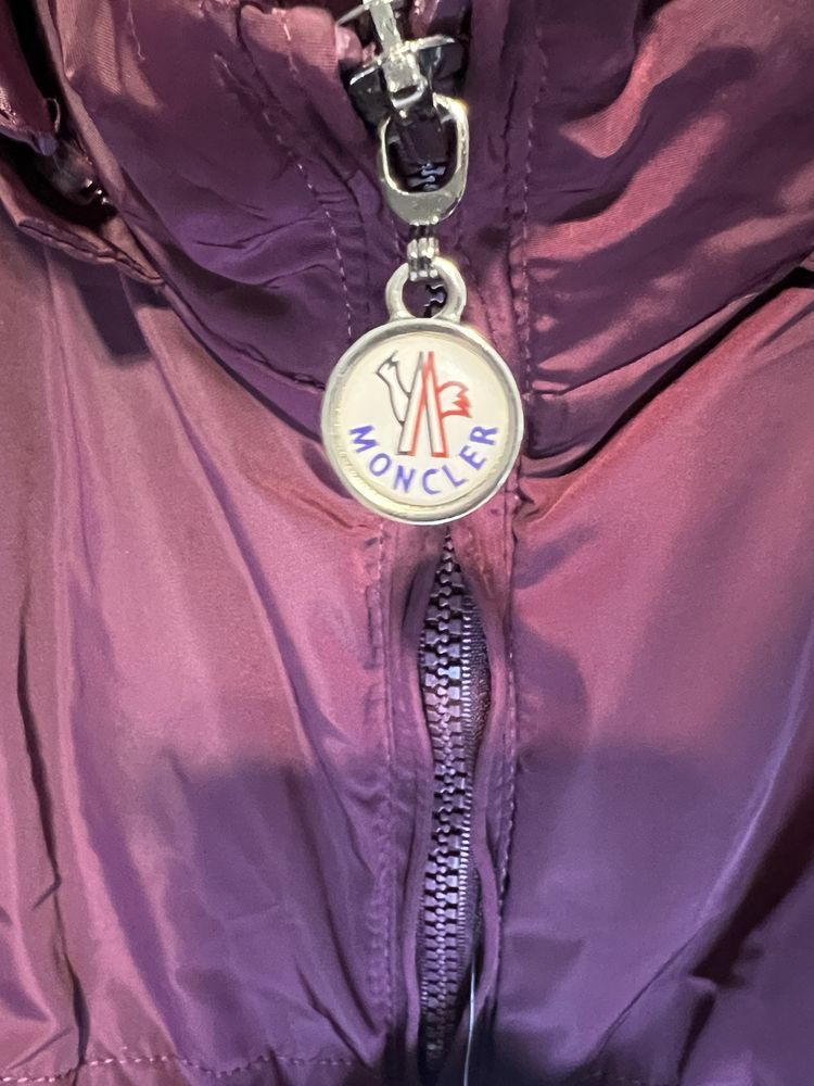 MONCLER нова жіноча куртка