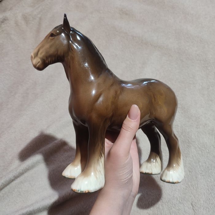 Торг. Фігурка коня Beswick England Draft Horse Figurine (поруч Breyer)