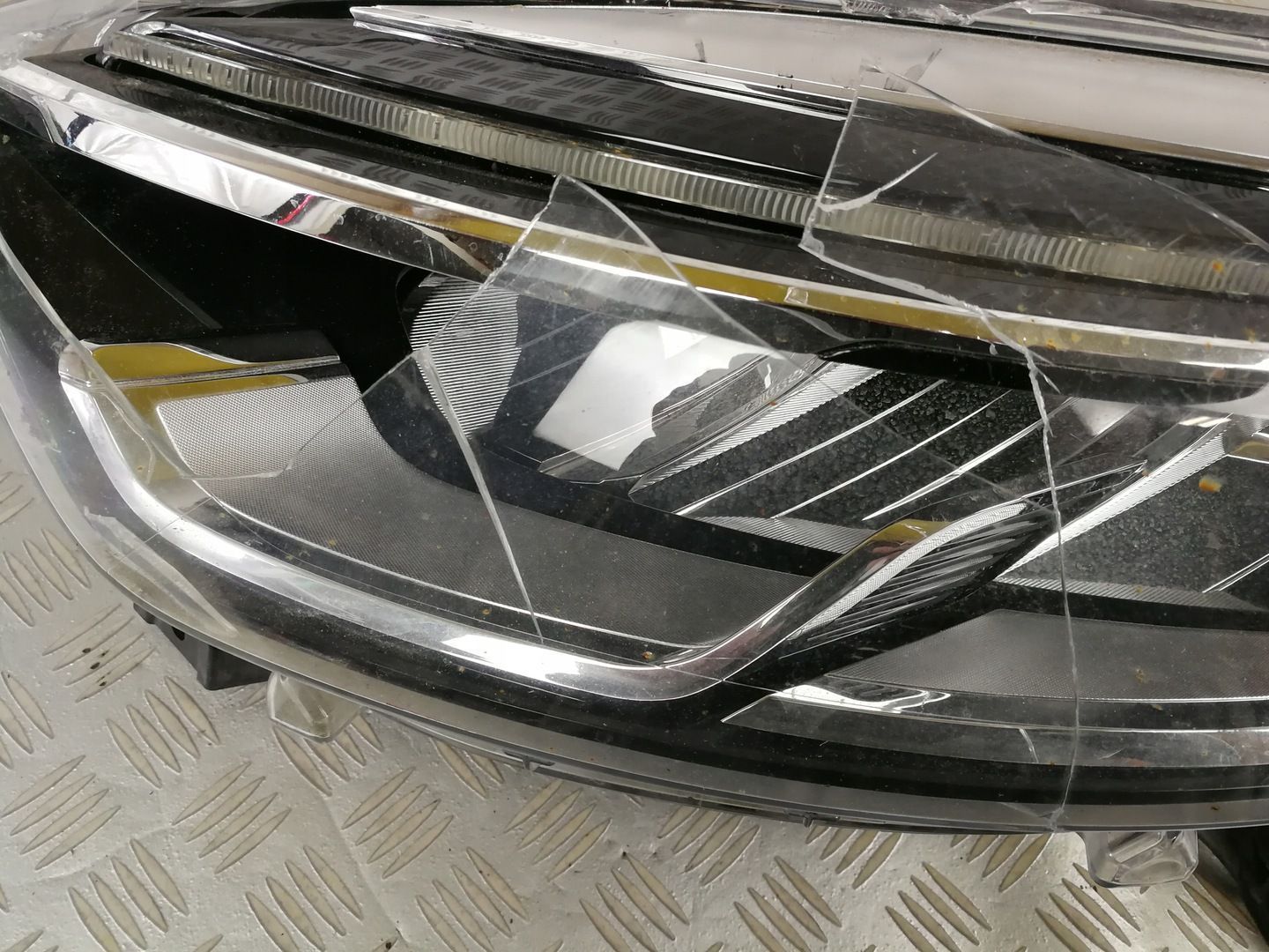 260606152R lampa lewa przednia RENAULT CAPTUR I LIFT LED PURE VISION EURO
