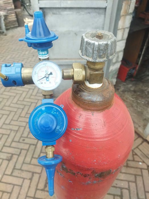 Балон для гелію 40л і редуктор Conwin(США)