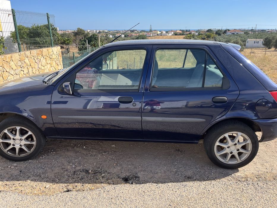 Ford fiesta techno Gasolina
