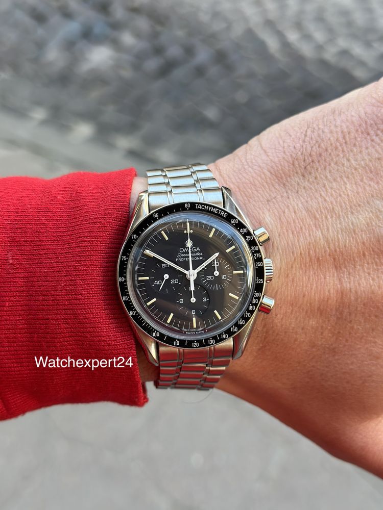 Vintage Omega Speedmaster Professional 42mm 145.022, 1985