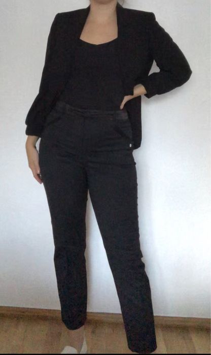 Czarne eleganckie spodnie chinosy SIMPLE