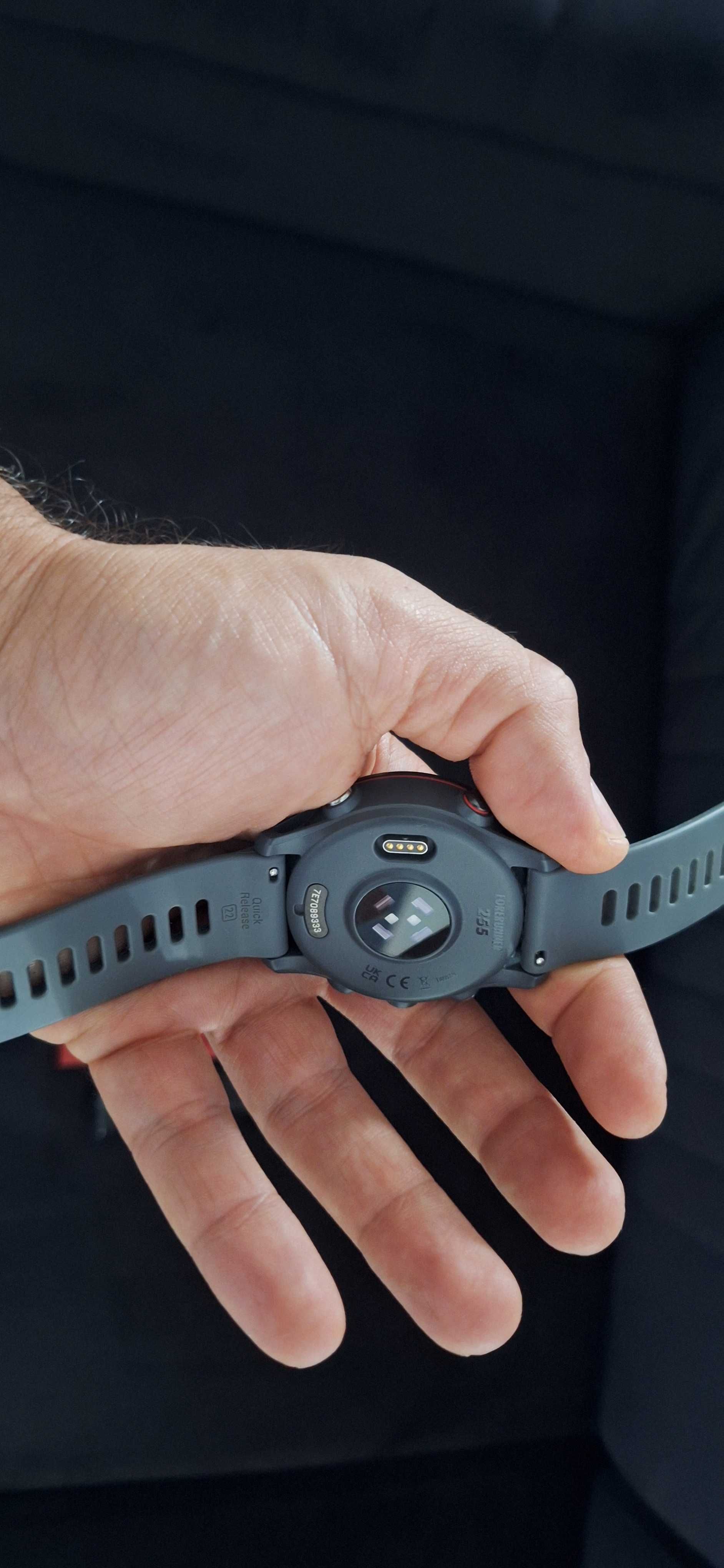 Garmin Forerunner 255