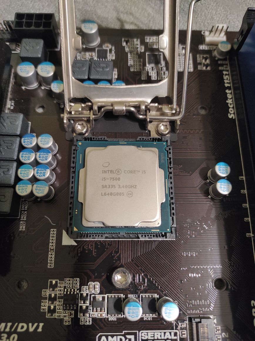 Рабочая мини сборка ПК Intel i5-7500, DDR3 24Gb, MB GA-H170M-D3H DDR3