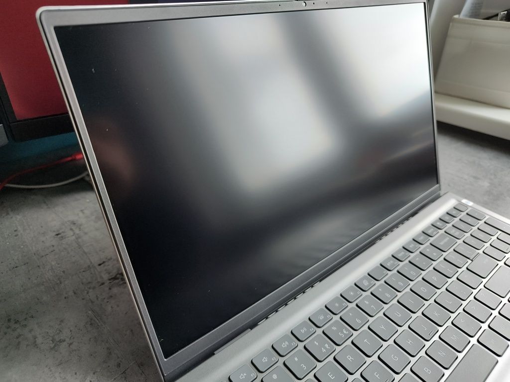 Laptop Dell Inspiron 5510, 15,6", i5-11th, 32GB RAM, 1TB+256GB SSD