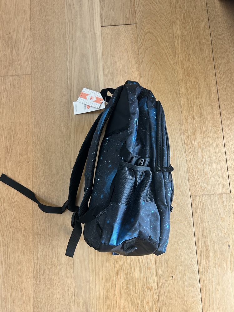 Mochila ( nova ) com trolley ( Ansiedio)